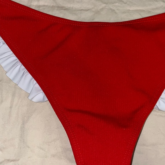 STARK SWIM Red Ribbed Ruffle Bikini Bottoms 🌵 - Picture 5 of 7